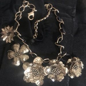 Black & gold Flower necklace
